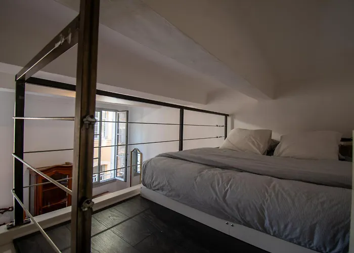 New! Joli T2 Mezzanine En Centre Ville